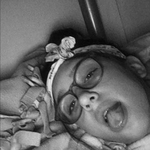 Meet your Posher, Melanie